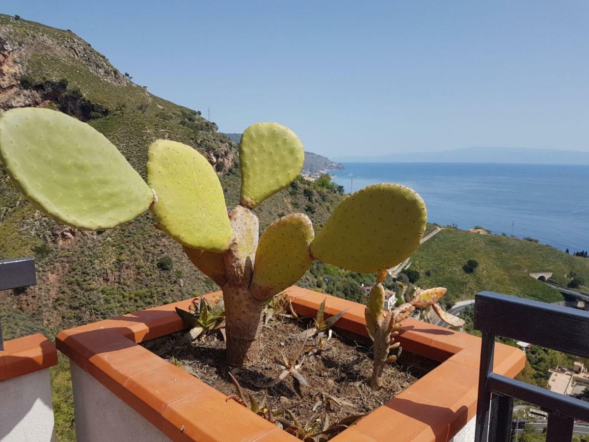Elisa'S House Taormina Exterior foto